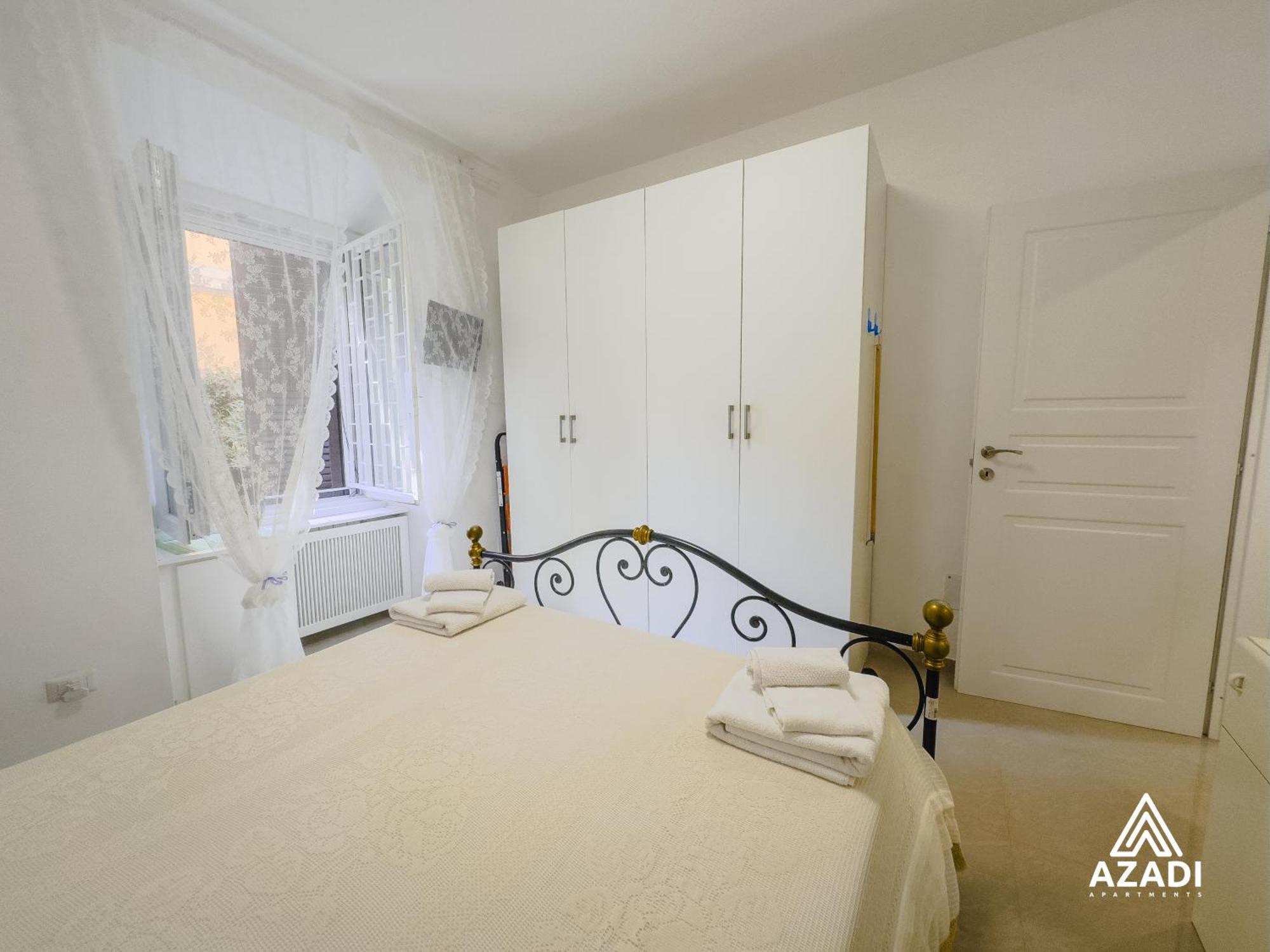 Azadi B&B Flaminio Rome Bagian luar foto