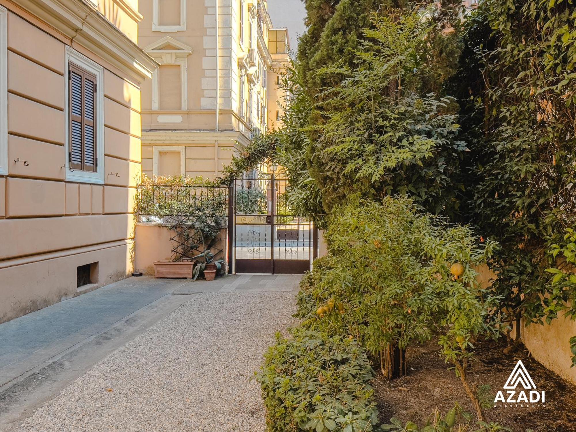 Azadi B&B Flaminio Rome Bagian luar foto